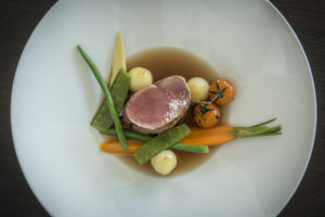restaurant lac neuchatel avec vue lac anniversaire